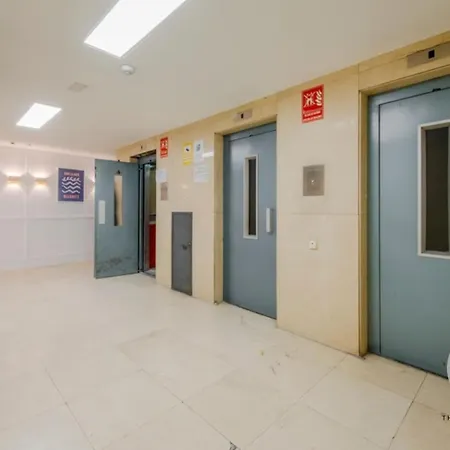Malasaña a tus pies para 4, descubre San Bernardo 20 E3-2