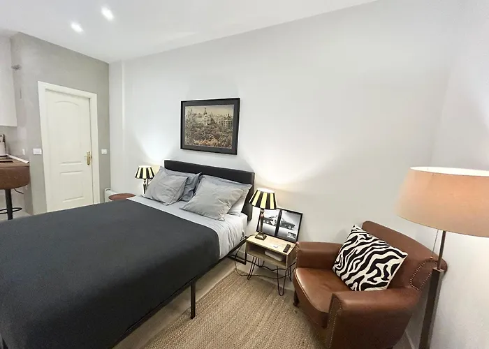 Puerta del Sol House